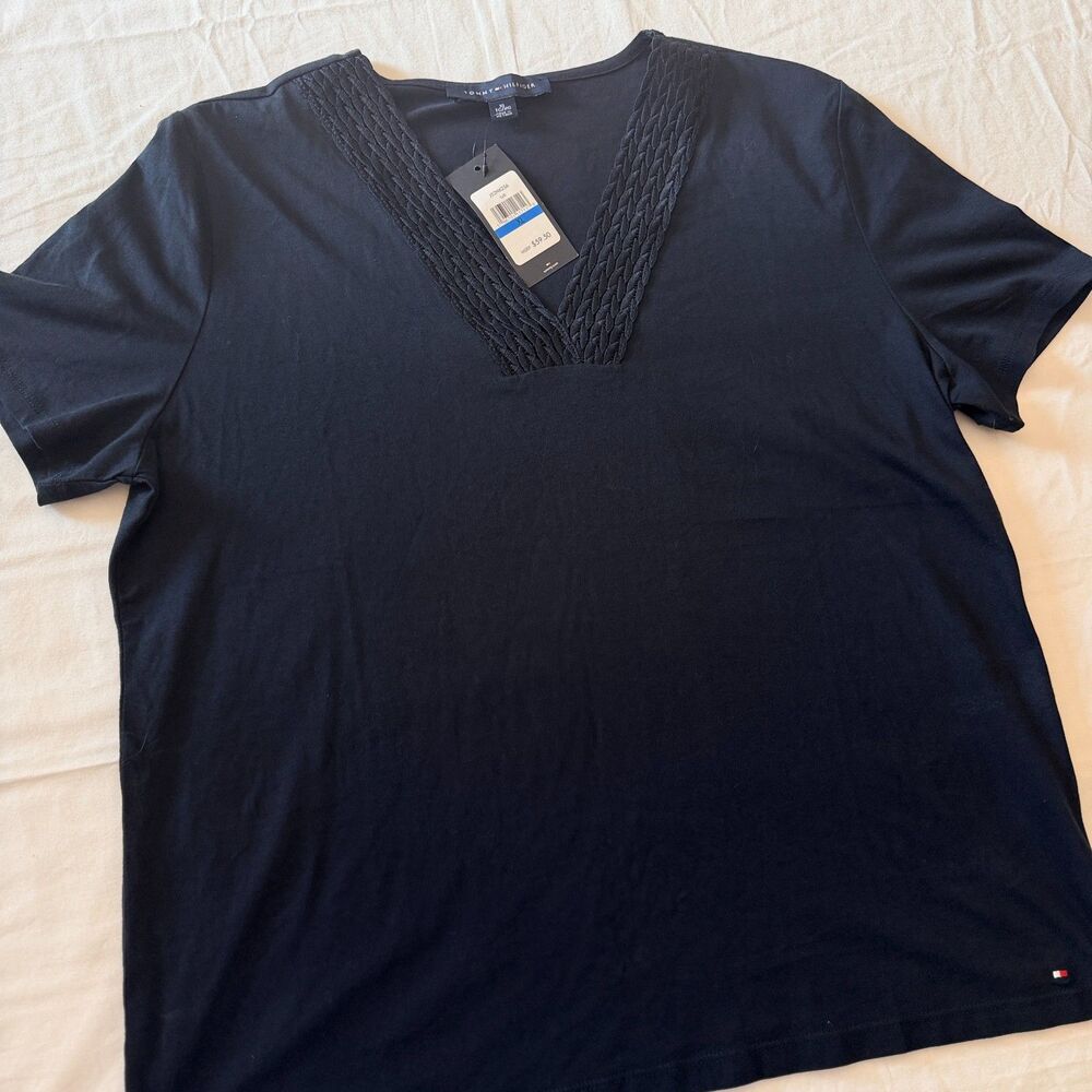 NWT Tommy Hilfiger Women Black V-Neck Short Sleeve Braided Trim Tee Shirt XL